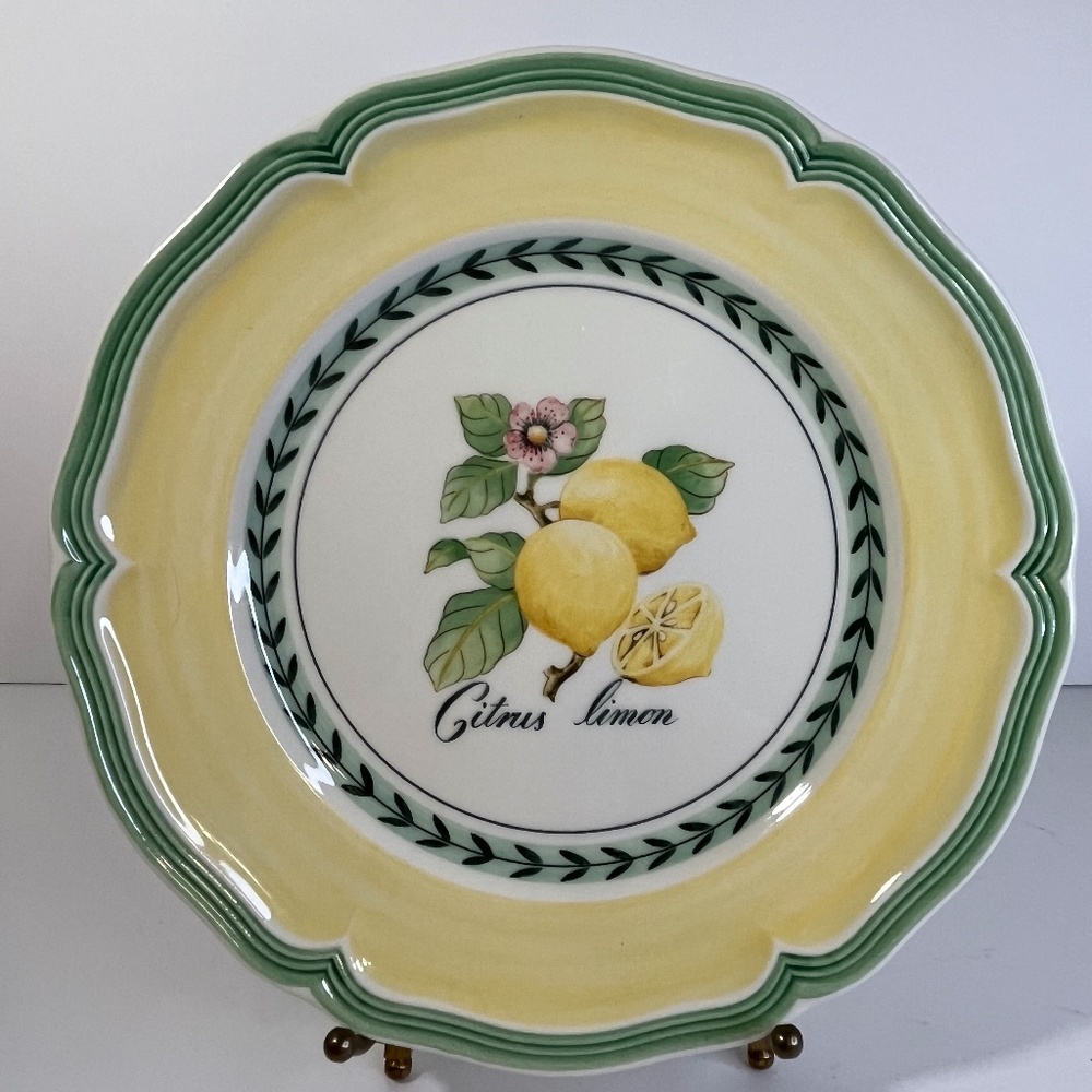Villeroy & Boch French Garden Valence Limon Citrus 8” Scalloped Edge Plate